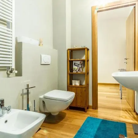 Casa Riva Romance アパート