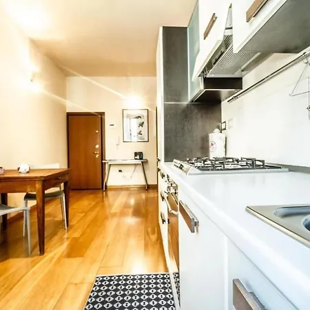 Casa Riva Romance